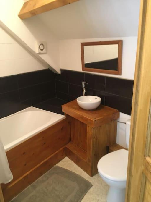 Holiday home Ancient Oaks Centre Val-de Loire-culan *