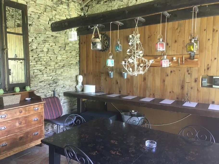 Ancient Oaks Centre Val-de Loire-culan Holiday home *