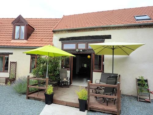 Ancient Oaks Centre Val-de Loire-culan Holiday home